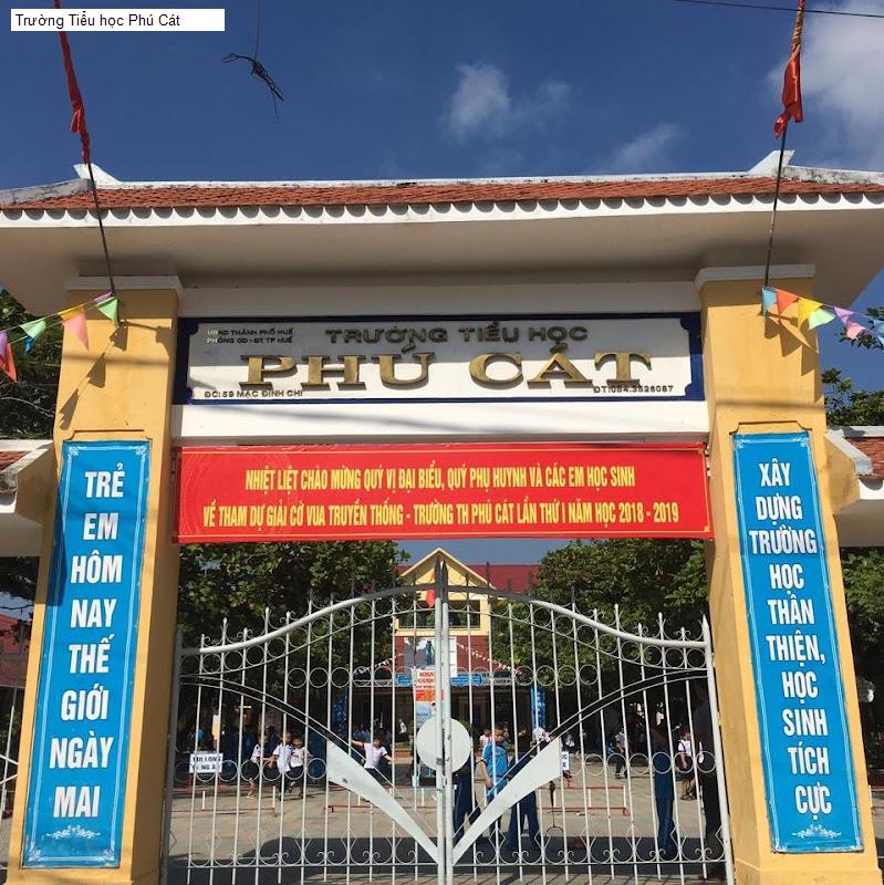 Trường Tiểu học Phú Cát